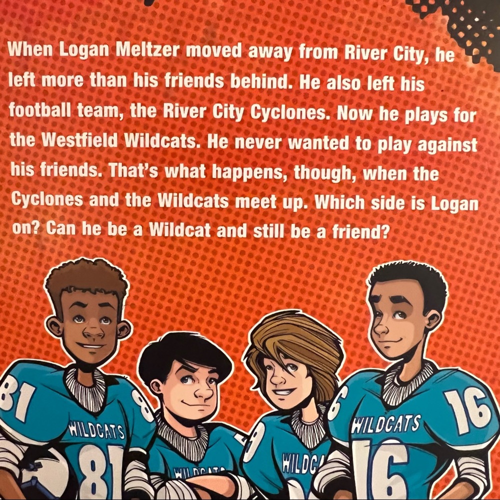 🔵 4/$15 • “Linebacker Block” Book - Picture 3 of 7